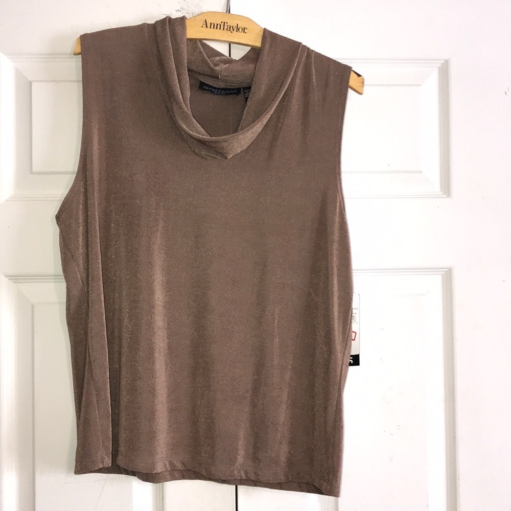 NWT Women’s Stretch Top